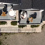 Evora Luxury Mega Chorio