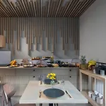 Frühstückspension Evora Luxury 3*