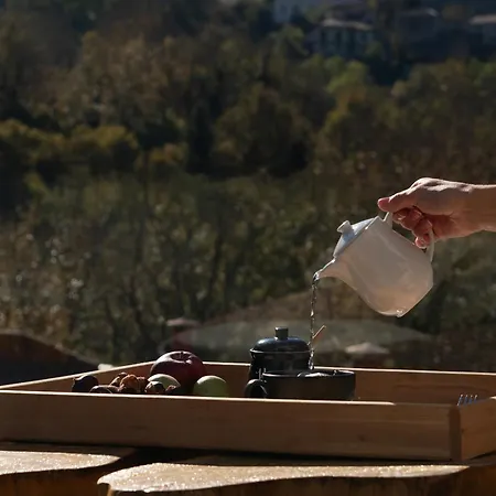 Evora Luxury Couette-café Mega Chorio