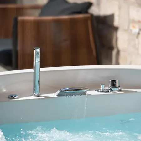 Bed & Breakfast Evora Luxury Mega Chorio