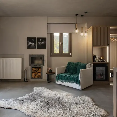 Evora Luxury Mega Chorio