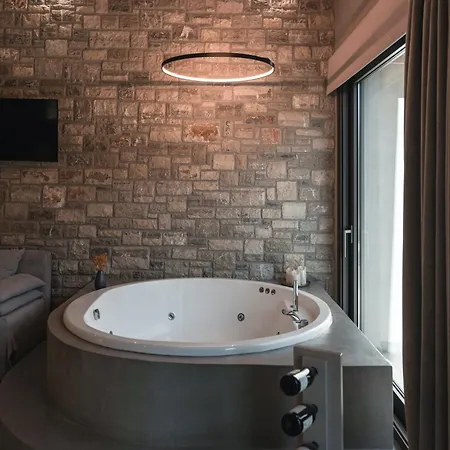 Couette-café Evora Luxury Mega Chorio