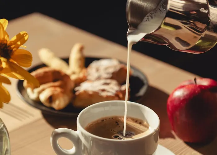 Evora Luxury Couette-café 3*