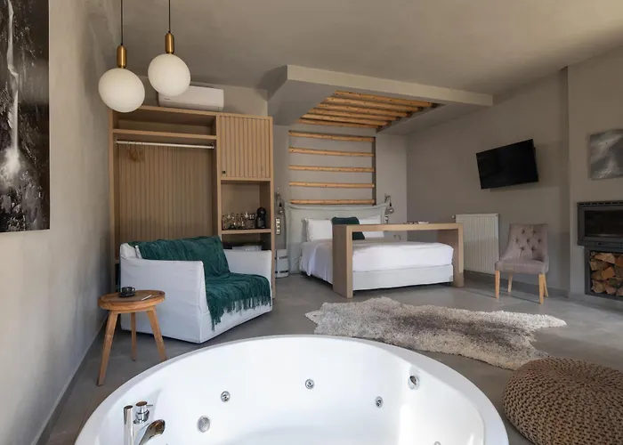 Evora Luxury Mega Chorio