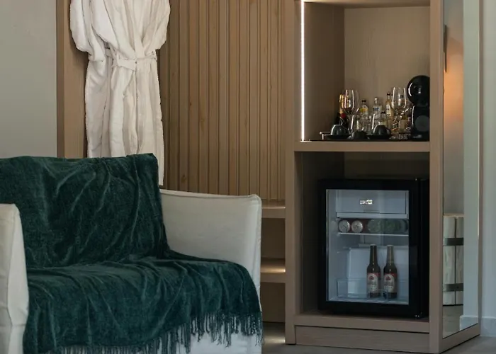 Evora Luxury 3* Mega Chorio