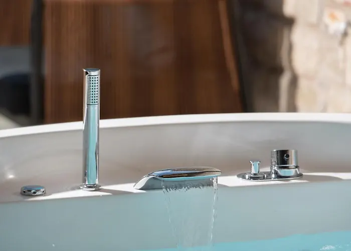 Bed and Breakfast Evora Luxury Mega Chorio