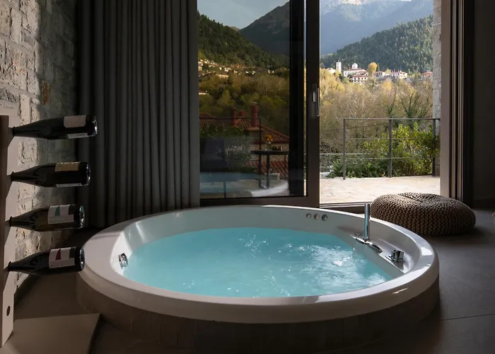 Evora Luxury Mega Chorio